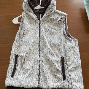 Patagonia vest size Large